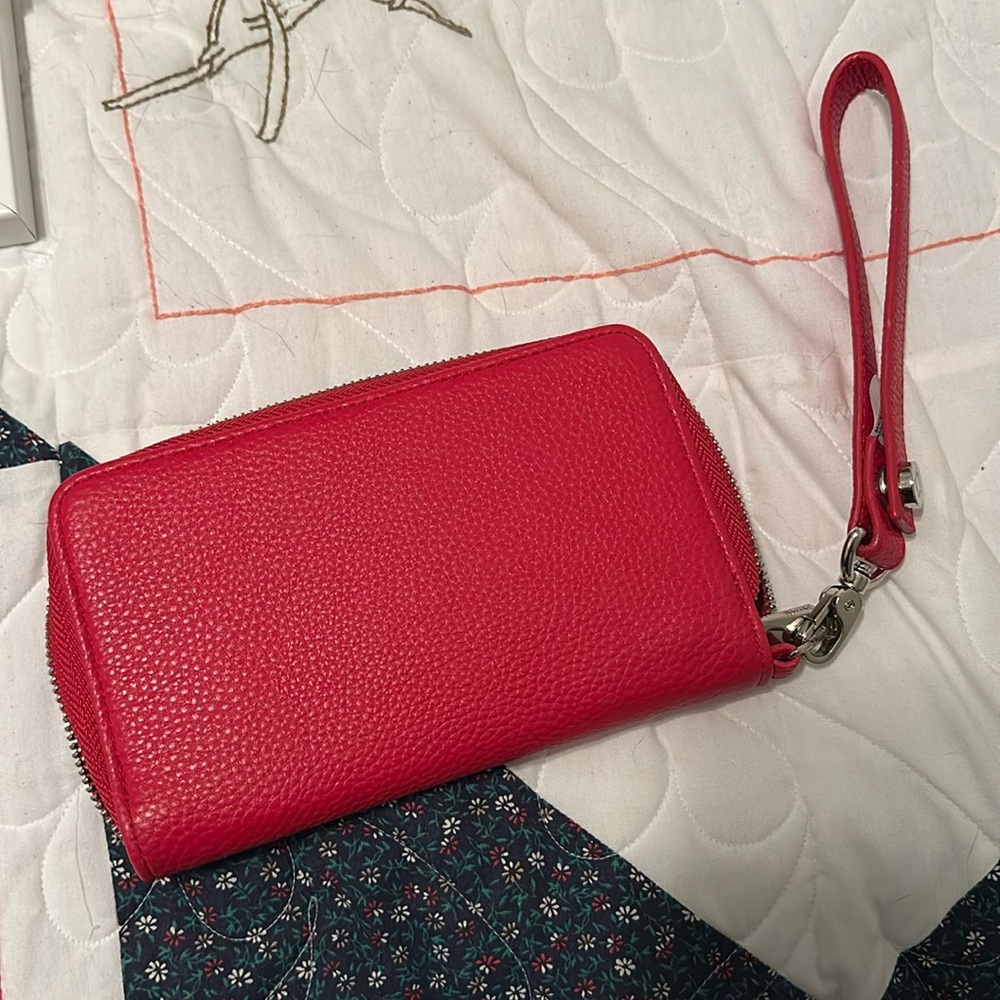 All about the Benjamins wallet by thirty one